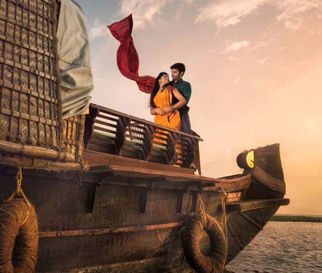 honeymoon-tours-munnar-alleppey