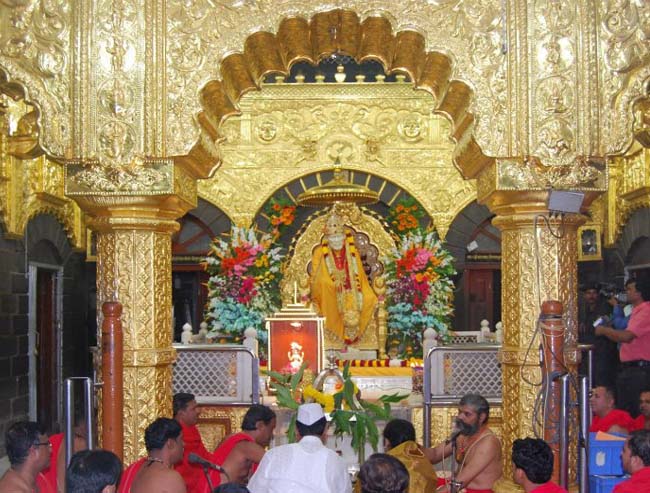 shirdi-temple